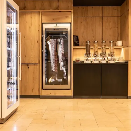 Hotel Der Walzl Lans